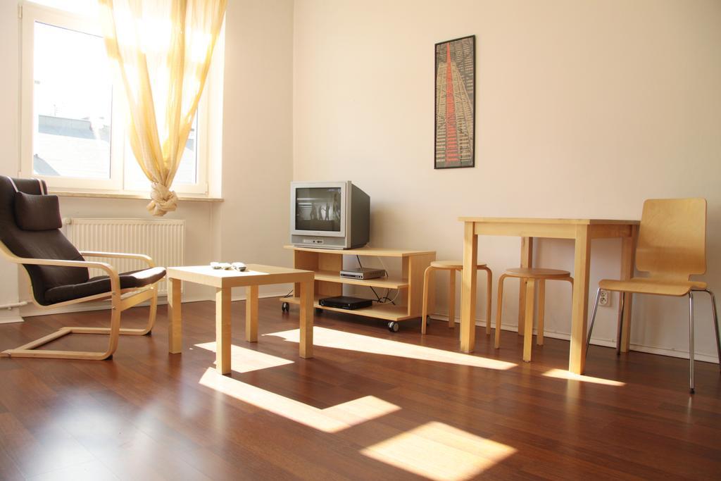 Apartament 4You Zurawia Βαρσοβία Εξωτερικό φωτογραφία